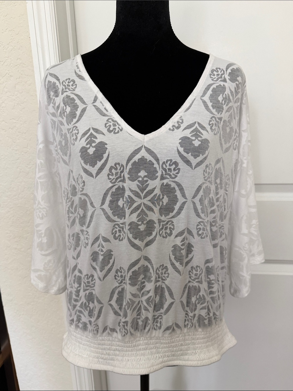 White House Black Market White V-Neck Tunic with Burnout Medallion Print